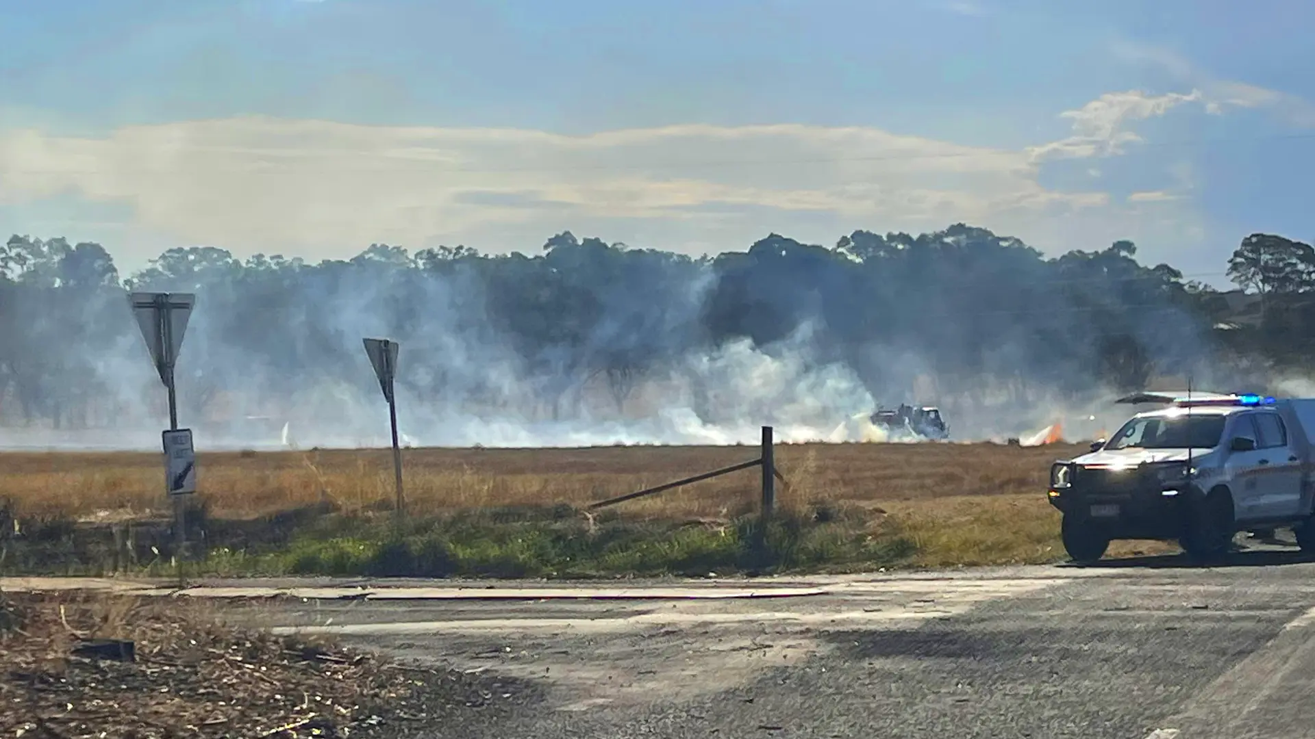 The Muckleford fire. Photo courtesy of Lewis K.