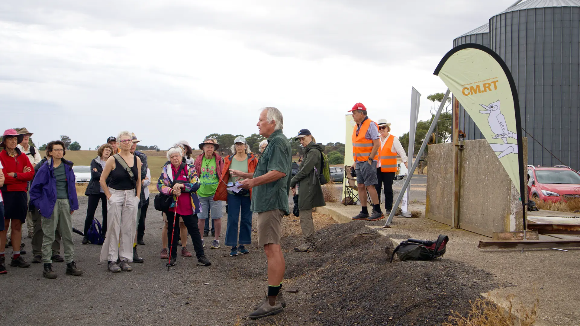 Geoff Park shares his considerable knowledge about the nature of the Moolort Plains.