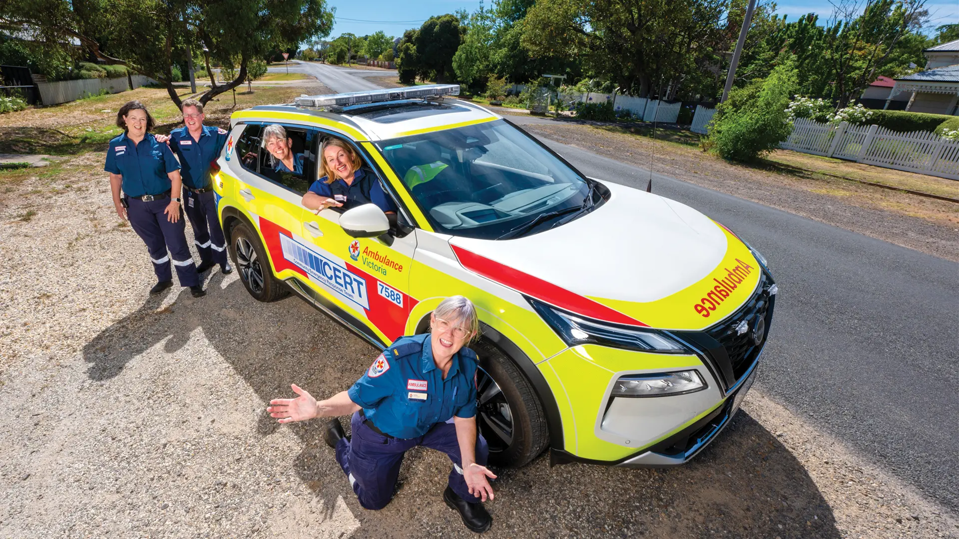 The Team. Standing at the rear: Sue and Paul. In the car: Annette. Front seat: Trish. At the Front: Kathy. Photo courtesy of Rob Leeson.