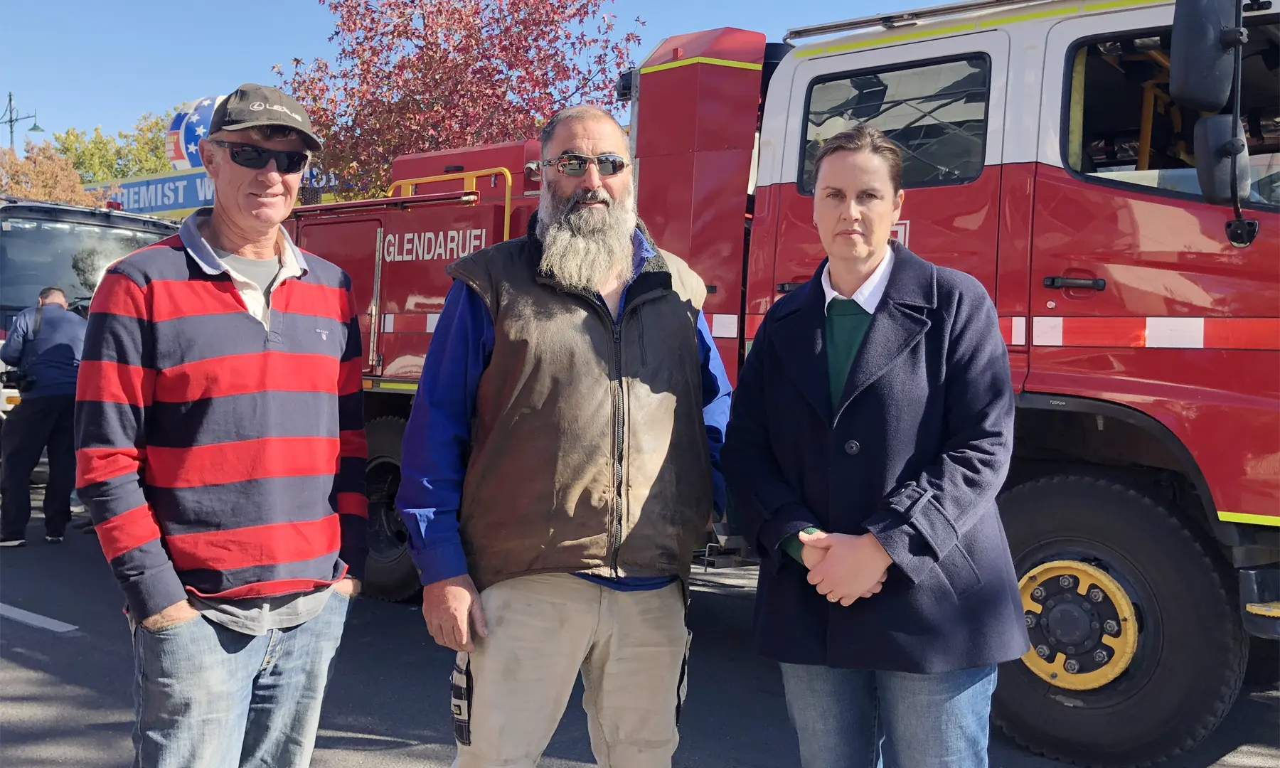CFA volunteers protest at Premier’s office
